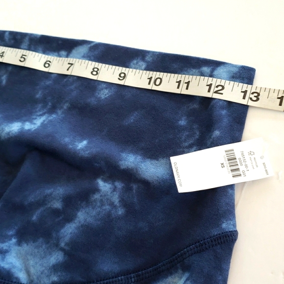 Old Navy Maternity Full Panel Tie-Dye Cropped Leggings - XS - Picture 5 of 12